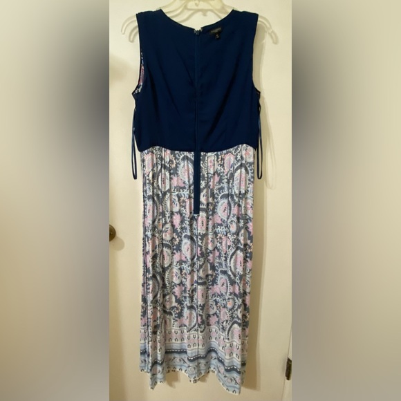 Talbots 8P Blue & Pink Paisley Maxi Dress - Picture 7 of 9